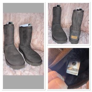 UGG classic short boots